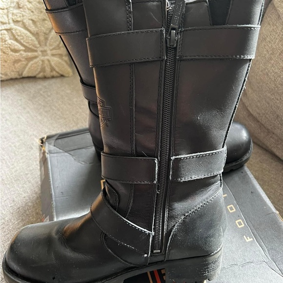 Women’s Harley Davidson black leather boots size 7 - Picture 3 of 4